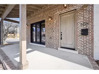 Photo #2: 1563432 Listing