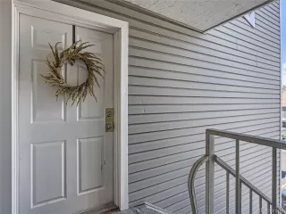 Photo #4: 1566241 Listing 