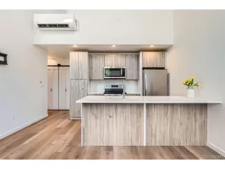 Photo #3: 1568319 Listing