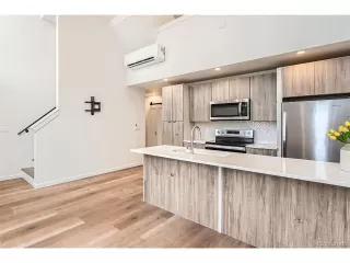 Photo #4: 1568319 Listing