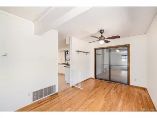 Photo #6: 1568702 Listing 