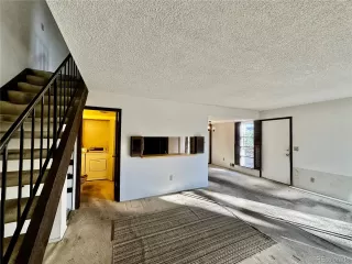 Photo #5: 1569714 Listing