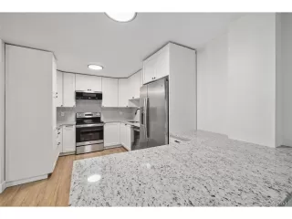 Photo #5: 1570329 Listing