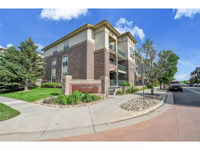 MLS: 1574984 Condo For Sale