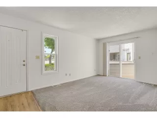 Photo #2: 1575467 Listing 