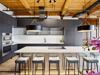 Photo #5: 1575531 Listing