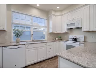 Photo #5: 1576365 Listing 