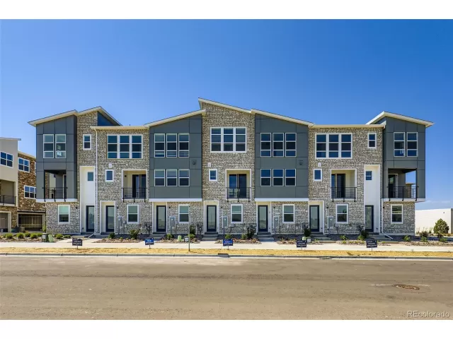 MLS: 1577343 Condo For Sale