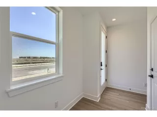 Photo #3: 1577343 Listing 