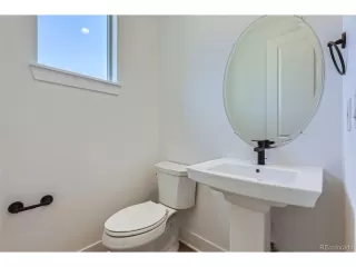 Photo #4: 1577343 Listing 