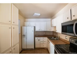 Photo #3: 1577487 Listing 