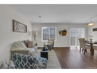 Photo #5: 1578791 Listing 