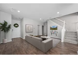 Photo #5: 1579090 Listing 