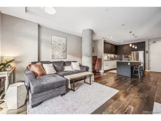 Primary Photo for MLS#: 1579102