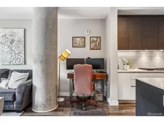 Photo #6: 1579102 Listing