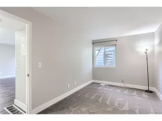 Photo #6: 1580281 Listing 