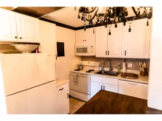 Photo #2: 1580330 Listing 