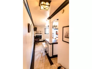 Photo #3: 1580330 Listing 