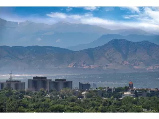 Photo #4: 1582867 Listing