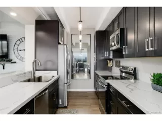 Photo #5: 1582867 Listing