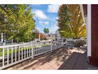 Photo #5: 1582924 Listing 