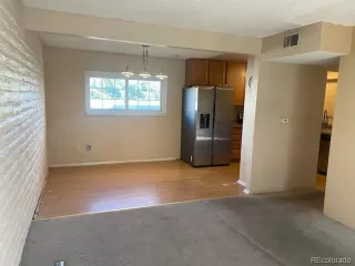 Photo #2: 1583373 Listing 