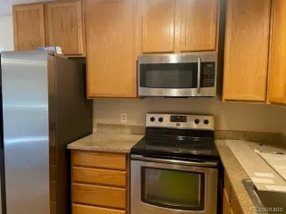 Photo #4: 1583373 Listing 