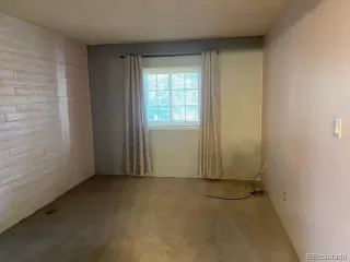 Photo #6: 1583373 Listing 