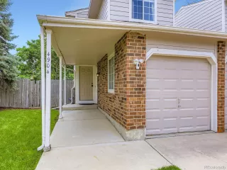 Photo #2: 1583806 Listing