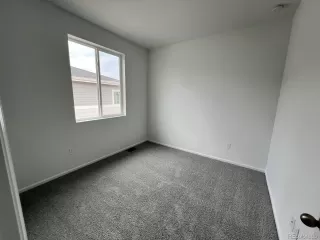 Photo #6: 1583852 Listing