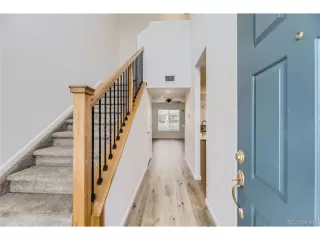 Photo #2: 1584451 Listing