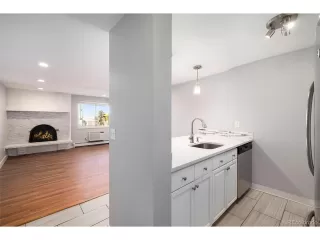 Photo #2: 1584609 Listing