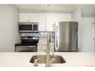 Photo #4: 1584609 Listing