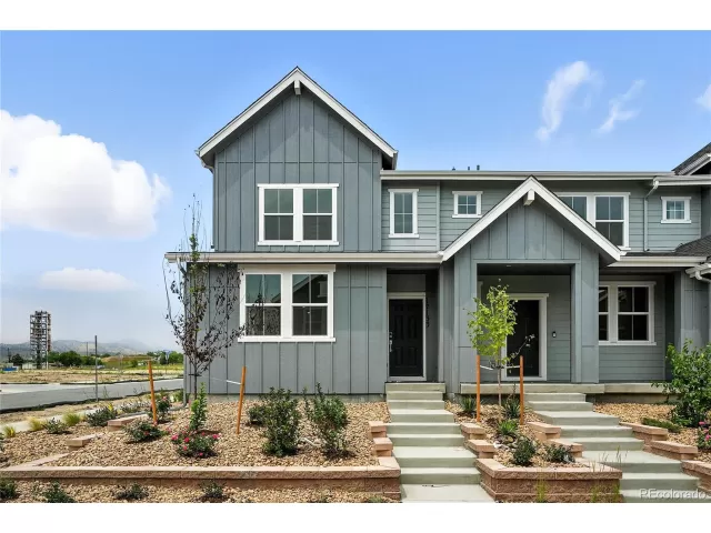 MLS: 1586078 Condo For Sale