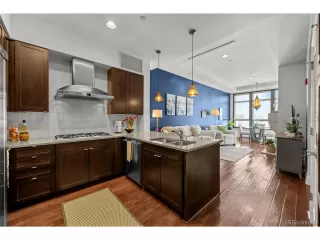 Photo #3: 1587001 Listing