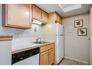 Photo #5: 1587053 Listing