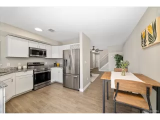 Photo #2: 1587341 Listing 