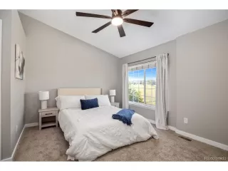 Photo #5: 1587341 Listing 