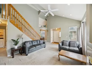 Photo #5: 1587470 Listing