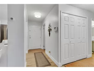 Photo #3: 1587527 Listing