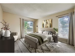 Photo #4: 1588218 Listing