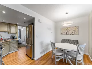 Photo #6: 1588693 Listing