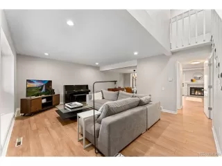 Photo #3: 1590419 Listing