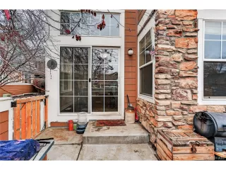 Photo #2: 1590605 Listing