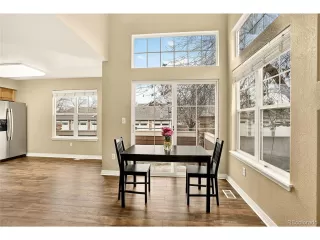 Photo #6: 1590605 Listing