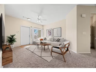 Photo #3: 1590699 Listing 