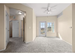 Photo #6: 1590699 Listing 