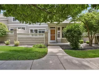 Photo #2: 1591916 Listing