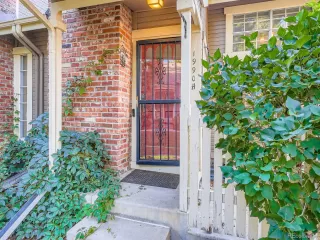 More Details about MLS # 1592333 : 1990 S HELENA ST H AURORA CO 80013