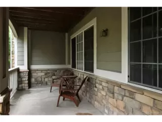 Photo #3: 1592656 Listing